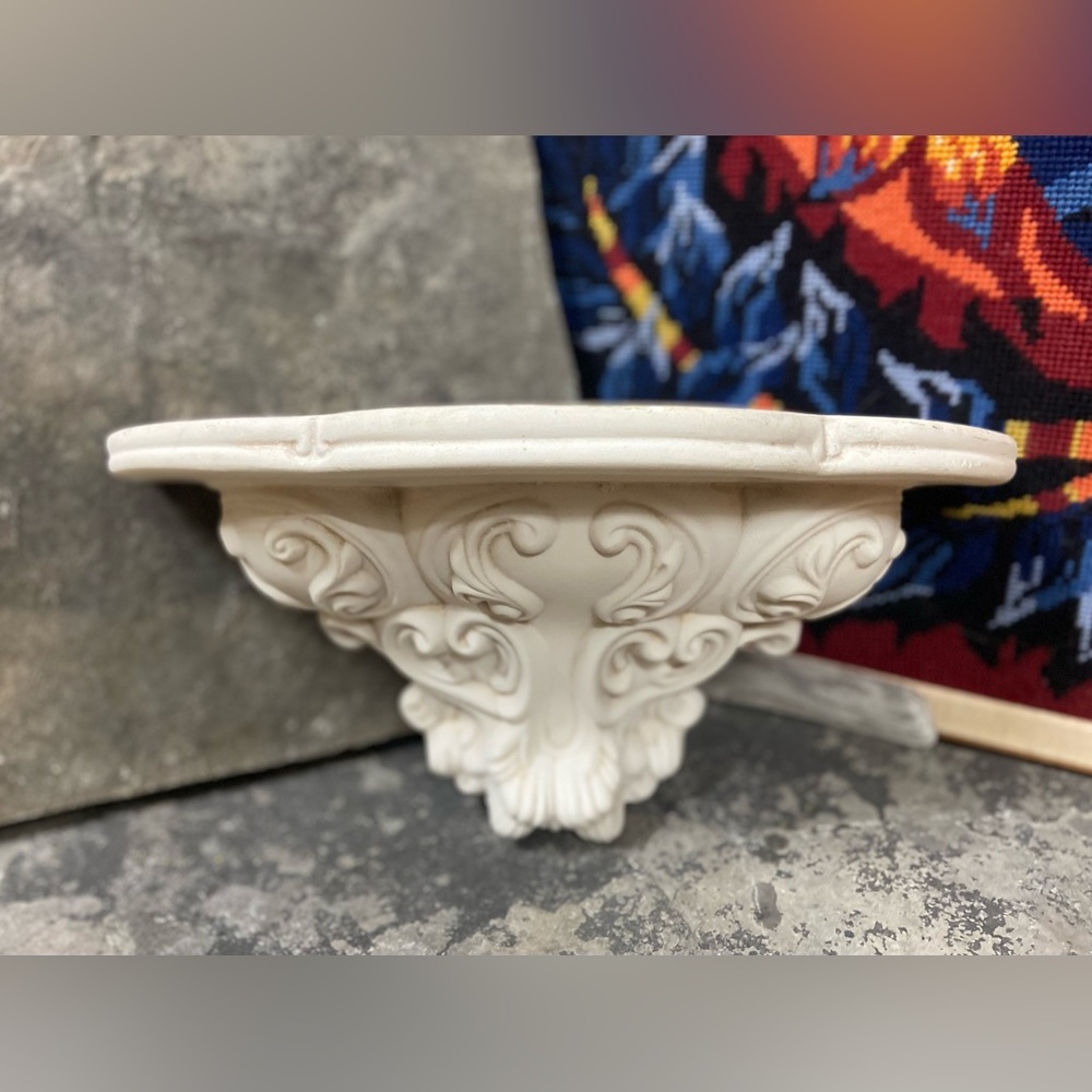 Hand Cast Plaster Filigree Floating Shelf - Picture 6 of 11